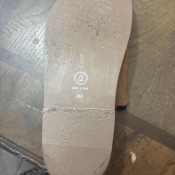 Tan Fur Slippers with Logo - Picture 2 of 8